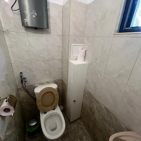 - Sofia 3* بانكيا